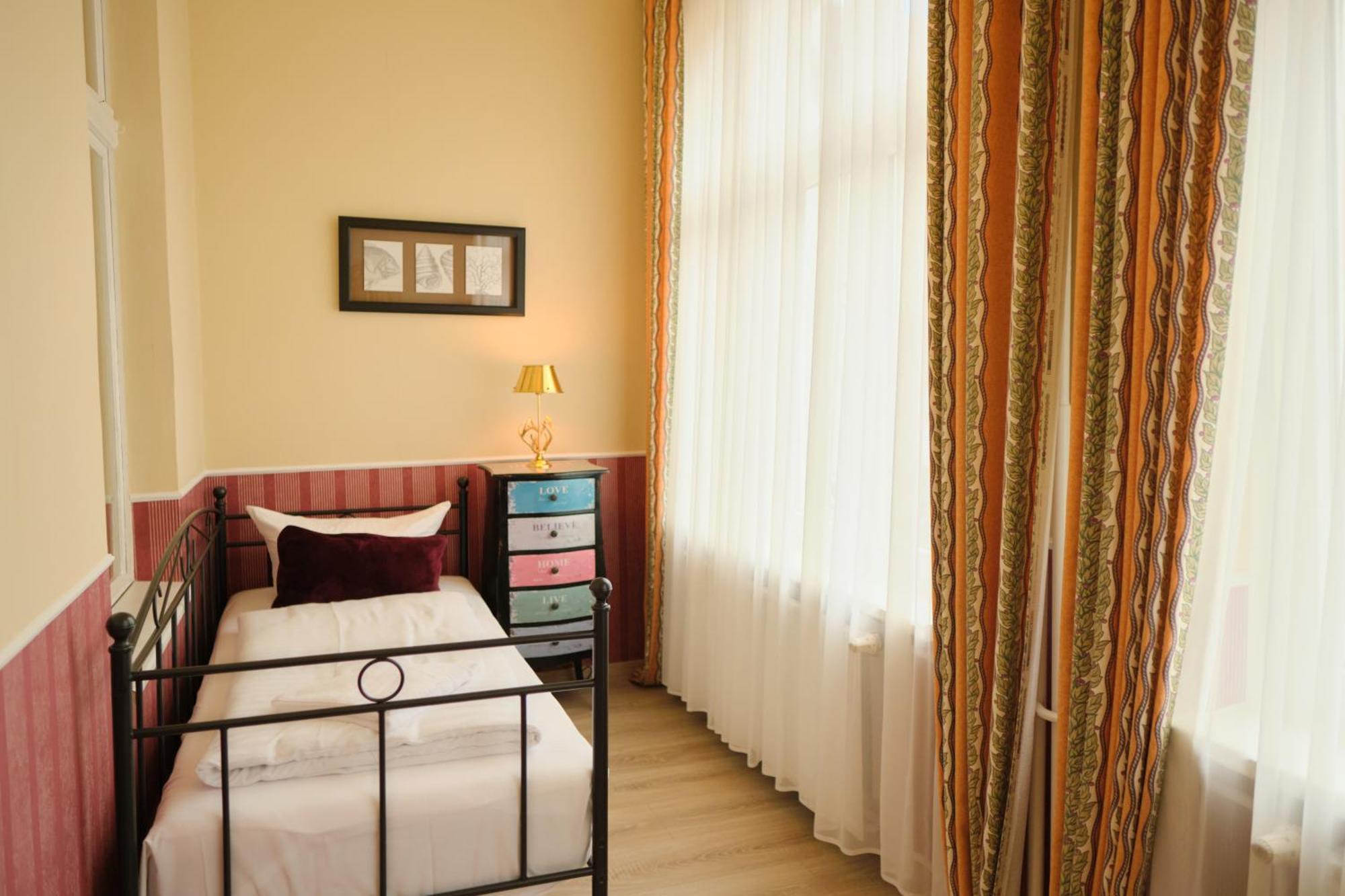 Anno 1900 Hotel Babelsberg Potsdam Esterno foto